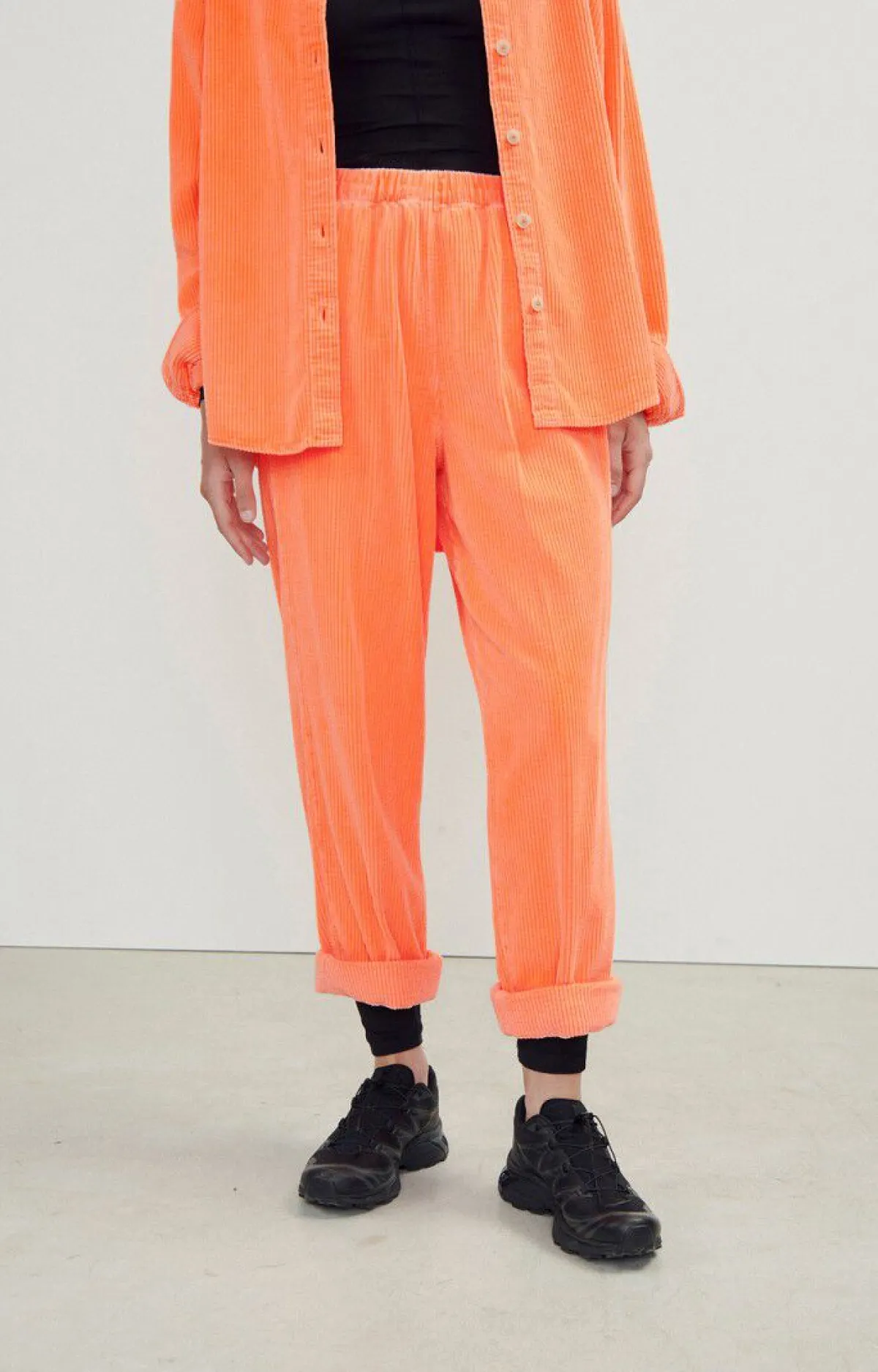 Damen American Vintage |Damenhose Padow Leuchtendes Orange