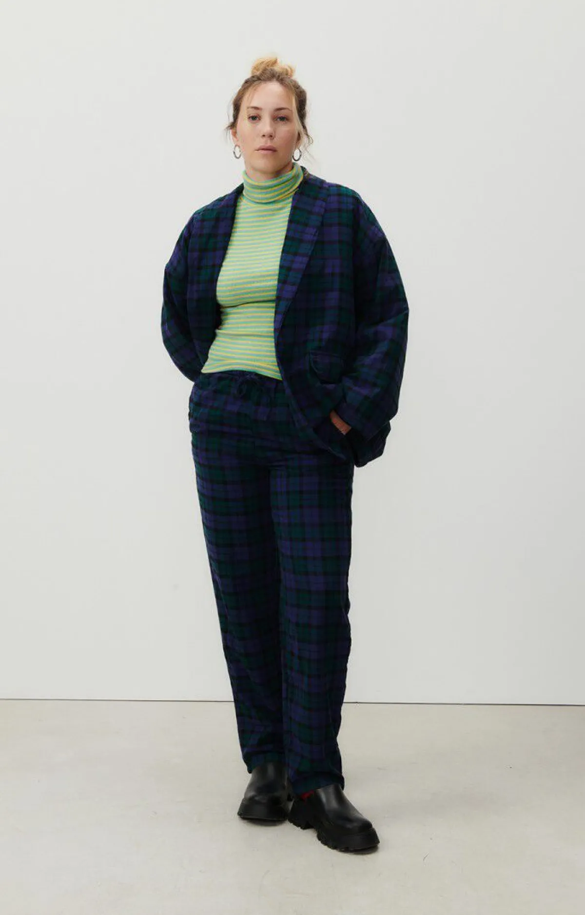 Damen American Vintage |Damenhose Yuzy Gruner Lila Tartan