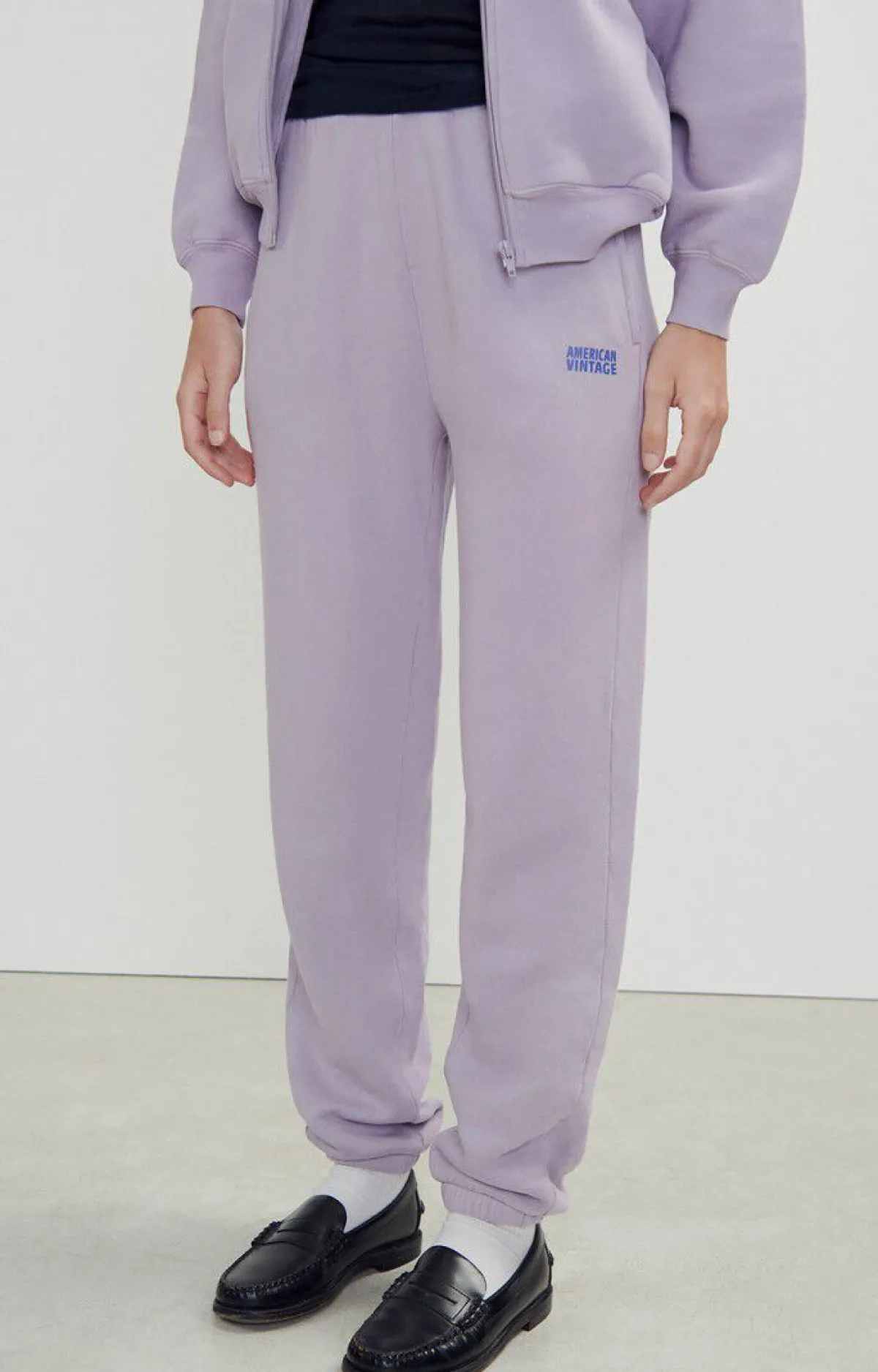Damen American Vintage |Damenjogginghose Izubird Glyzinien Vintage