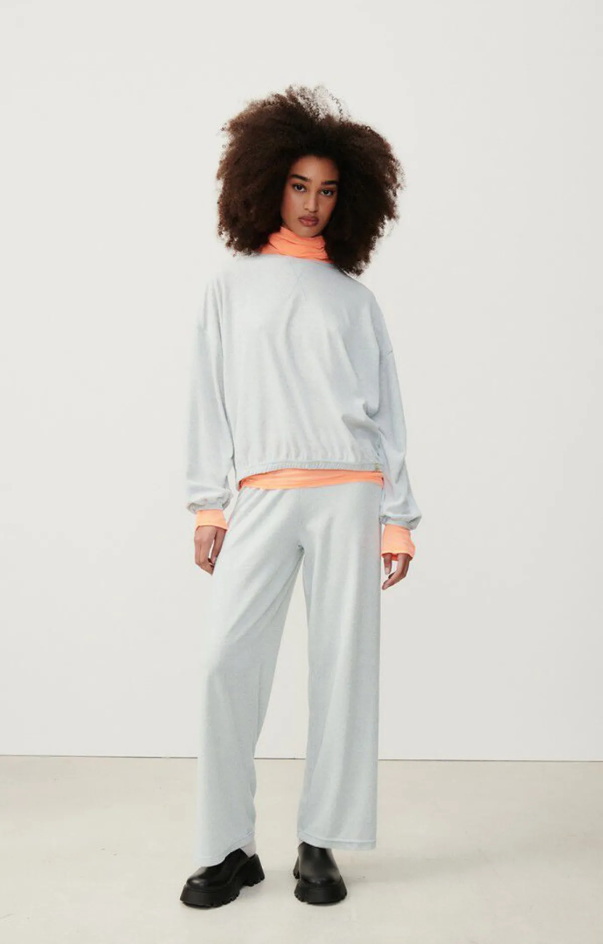 Damen American Vintage |Damenjogginghose Ukoz Baby Blue Meliert