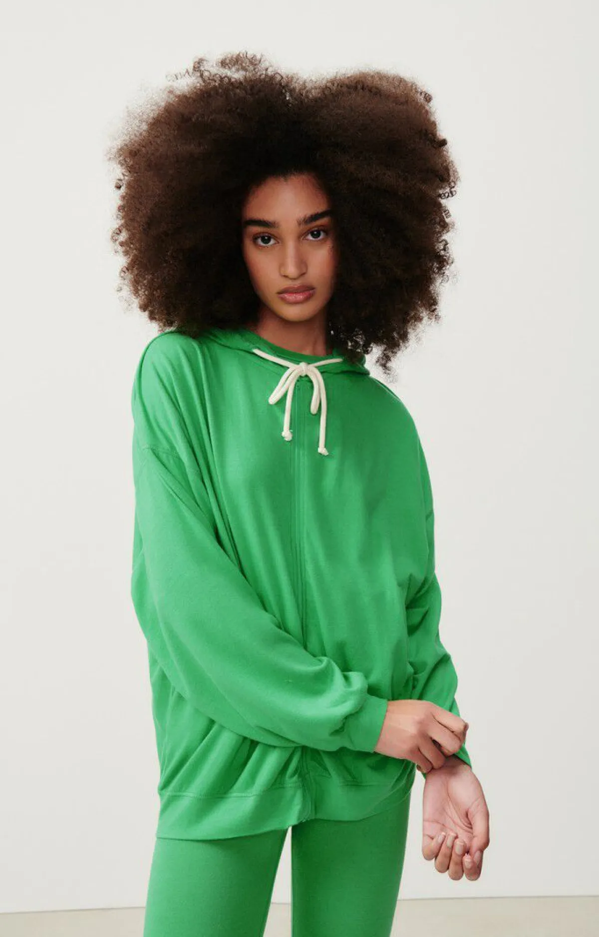 Damen American Vintage |Damenkapuzenpullover Ypawood Wiese Meliert