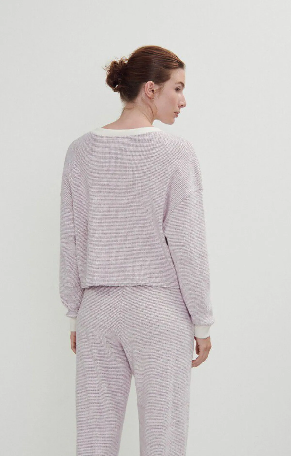 Damen American Vintage |Damensweatshirt Gykotown Ultraviolette Fliesen