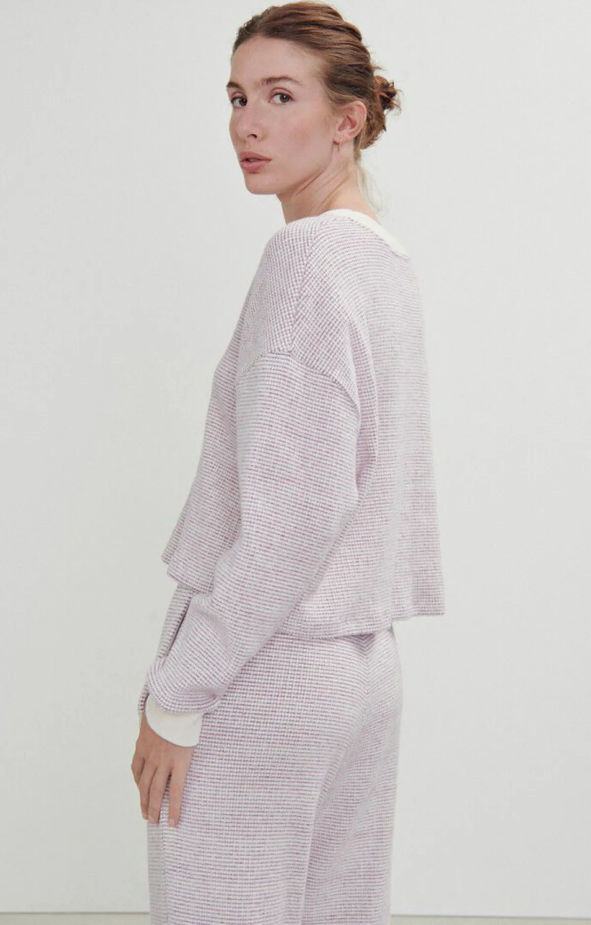 Damen American Vintage |Damensweatshirt Gykotown Ultraviolette Fliesen