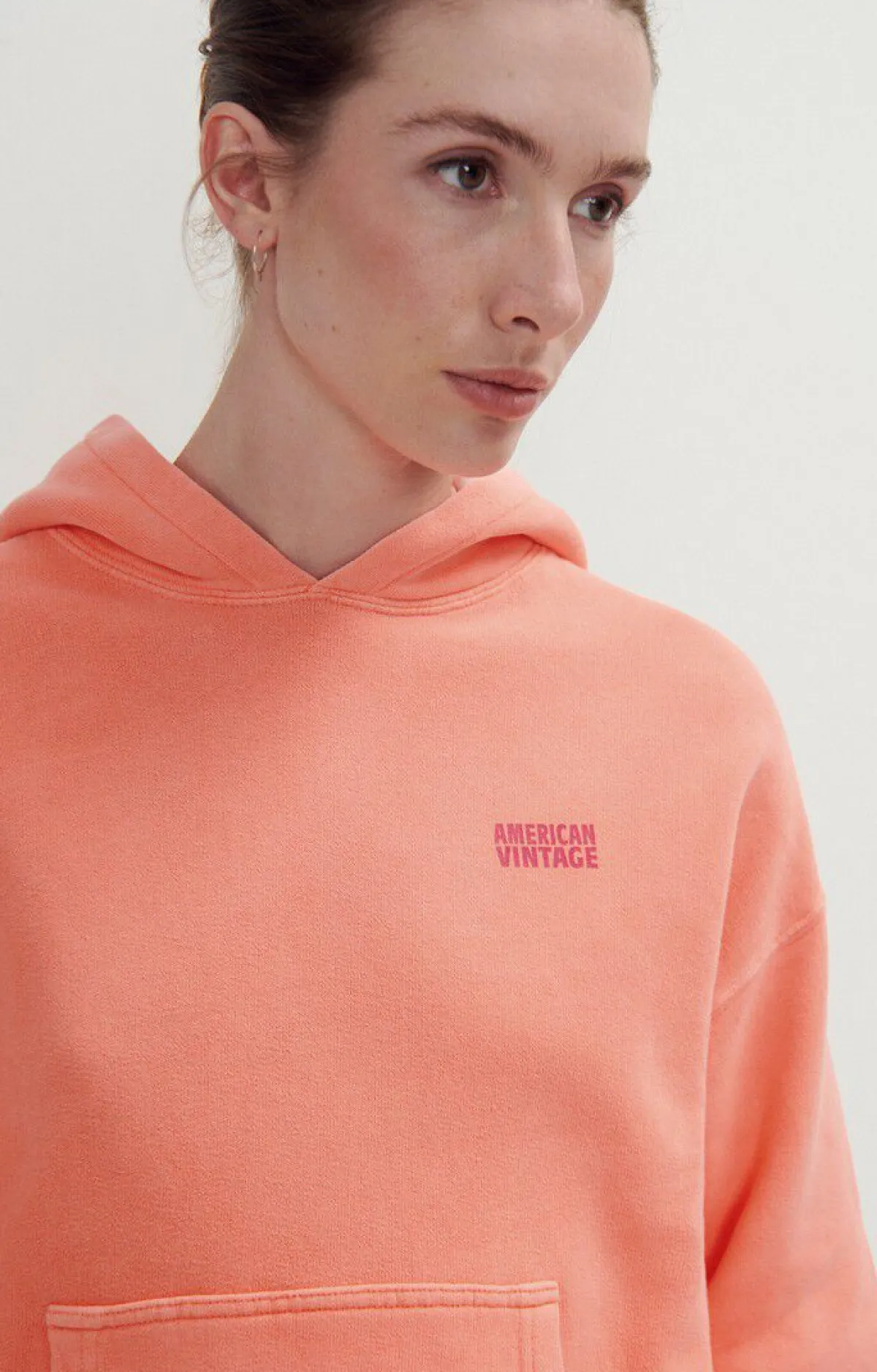 Damen American Vintage |Damensweatshirt Izubird Leuchtendes Orange